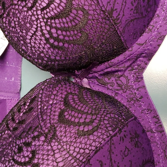 NWT- Gorgeous 42C Bra - Picture 2 of 8